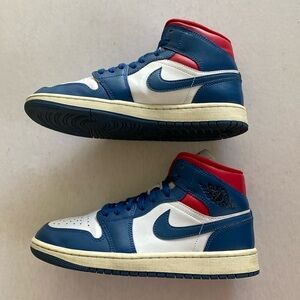 NIKE Air Jordan 1 Mid BQ6472-146 Women’s Basketball Shoes Size 7.5